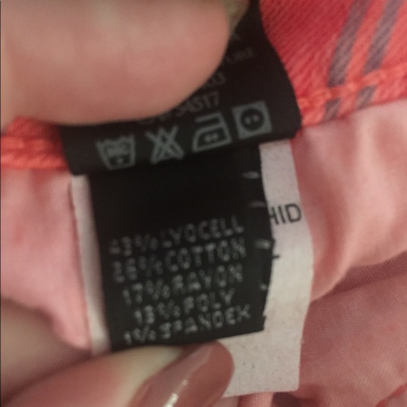 NWT Black Orchid Shorts 25